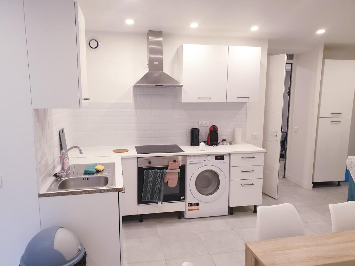 Appartements Renove 2023 Proche Aeroport 5Min, Gare Sncf 2 Min, Tramway Au Pied De L'Immeuble , Parking Possible, Renovated Apartments 2023 Near The Airport 5 Min, Train Station 2 Min, Tram Next To The Building 1 Min, Parking Possible Nice Buitenkant foto