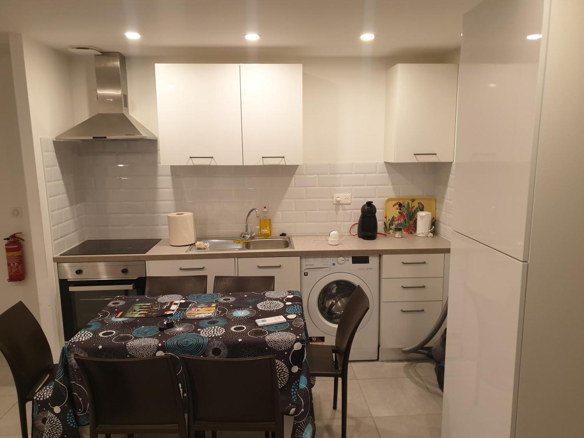 Appartements Renove 2023 Proche Aeroport 5Min, Gare Sncf 2 Min, Tramway Au Pied De L'Immeuble , Parking Possible, Renovated Apartments 2023 Near The Airport 5 Min, Train Station 2 Min, Tram Next To The Building 1 Min, Parking Possible Nice Buitenkant foto