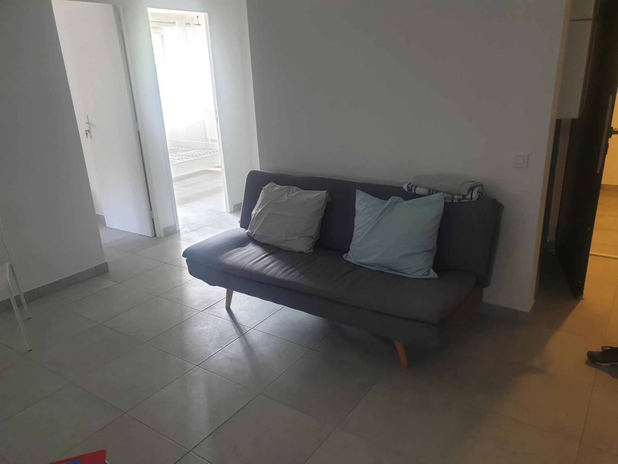 Appartements Renove 2023 Proche Aeroport 5Min, Gare Sncf 2 Min, Tramway Au Pied De L'Immeuble , Parking Possible, Renovated Apartments 2023 Near The Airport 5 Min, Train Station 2 Min, Tram Next To The Building 1 Min, Parking Possible Nice Kamer foto